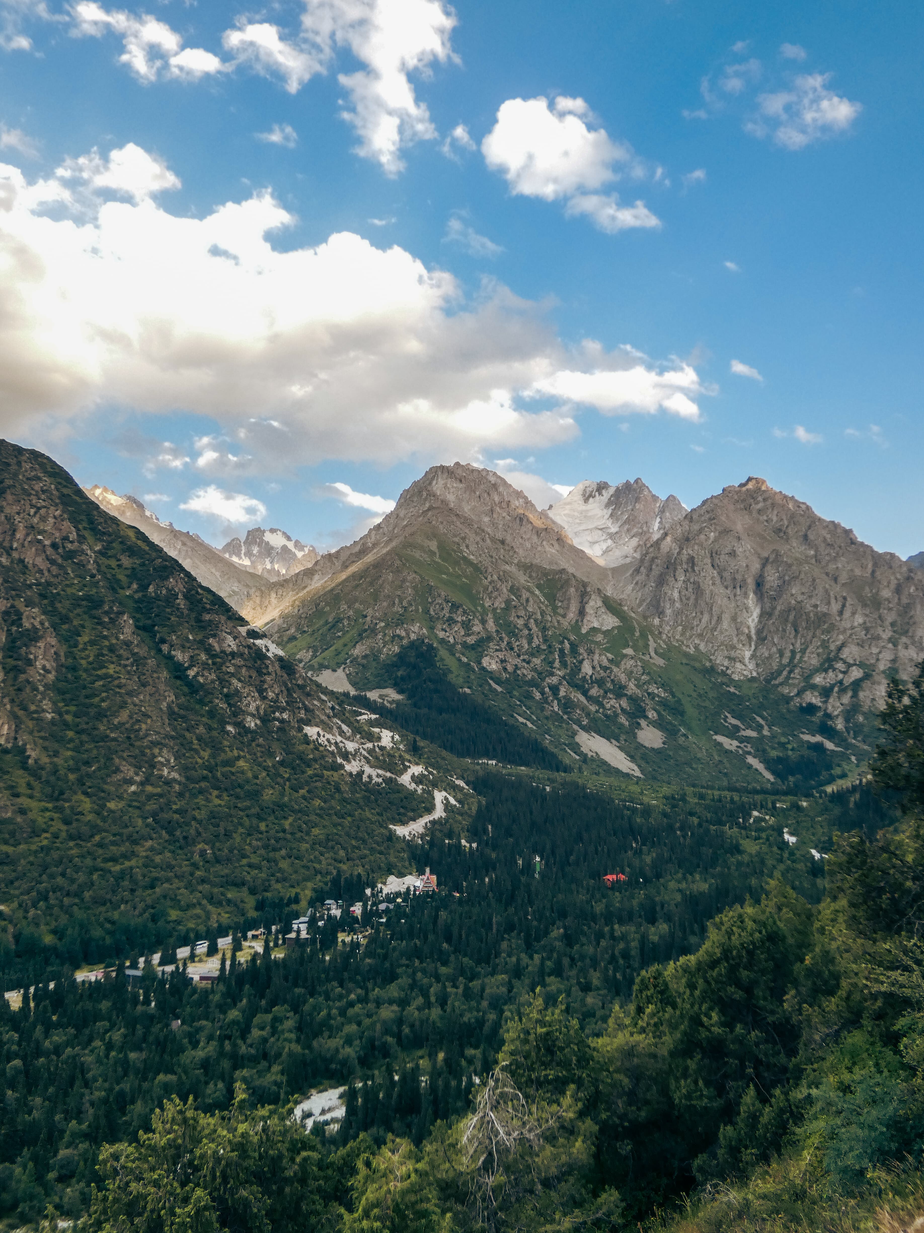 Mountains and nature of Ala-Archa gorge