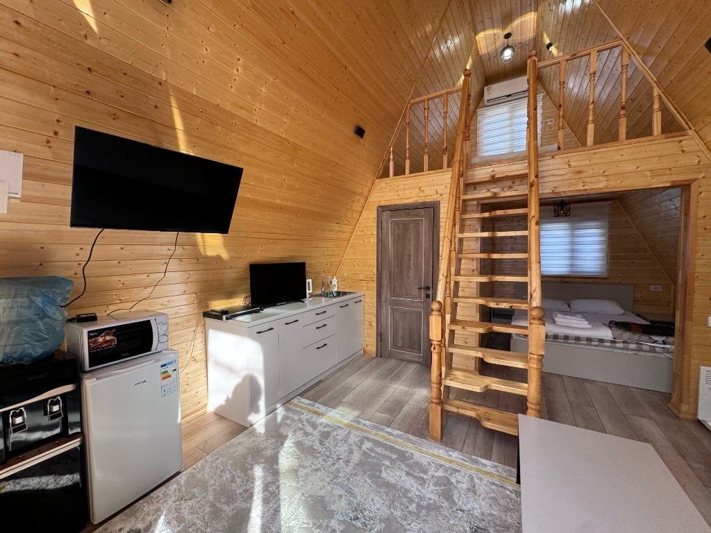 Interior (living area)